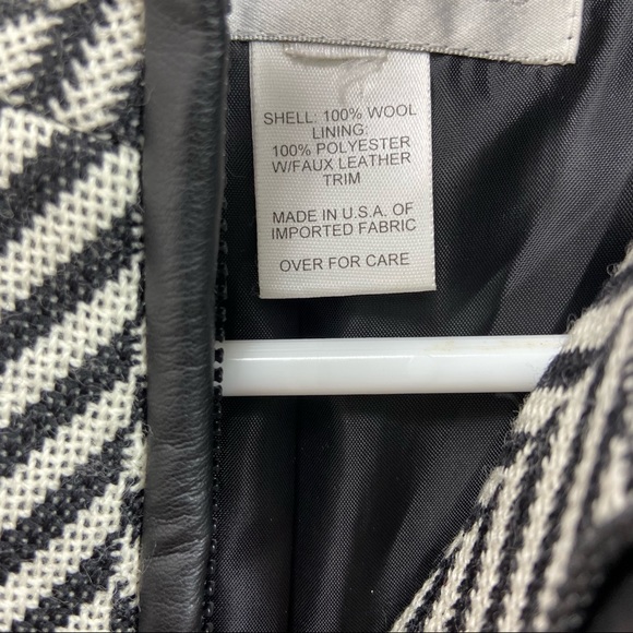 Oscar de la Renta wool blk & wht chevron zip coat - Picture 6 of 12